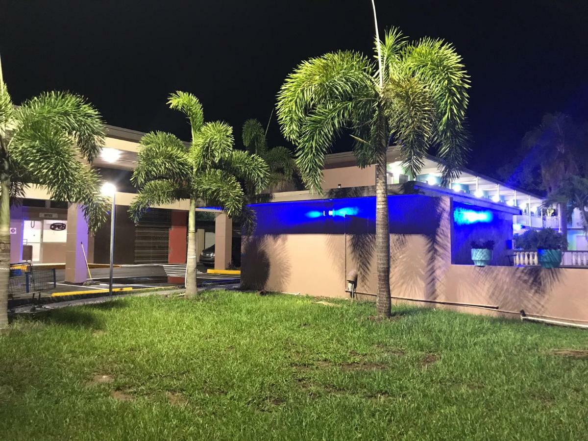 Tropical Inn & Suites, Downtown 克利尔沃特 外观 照片